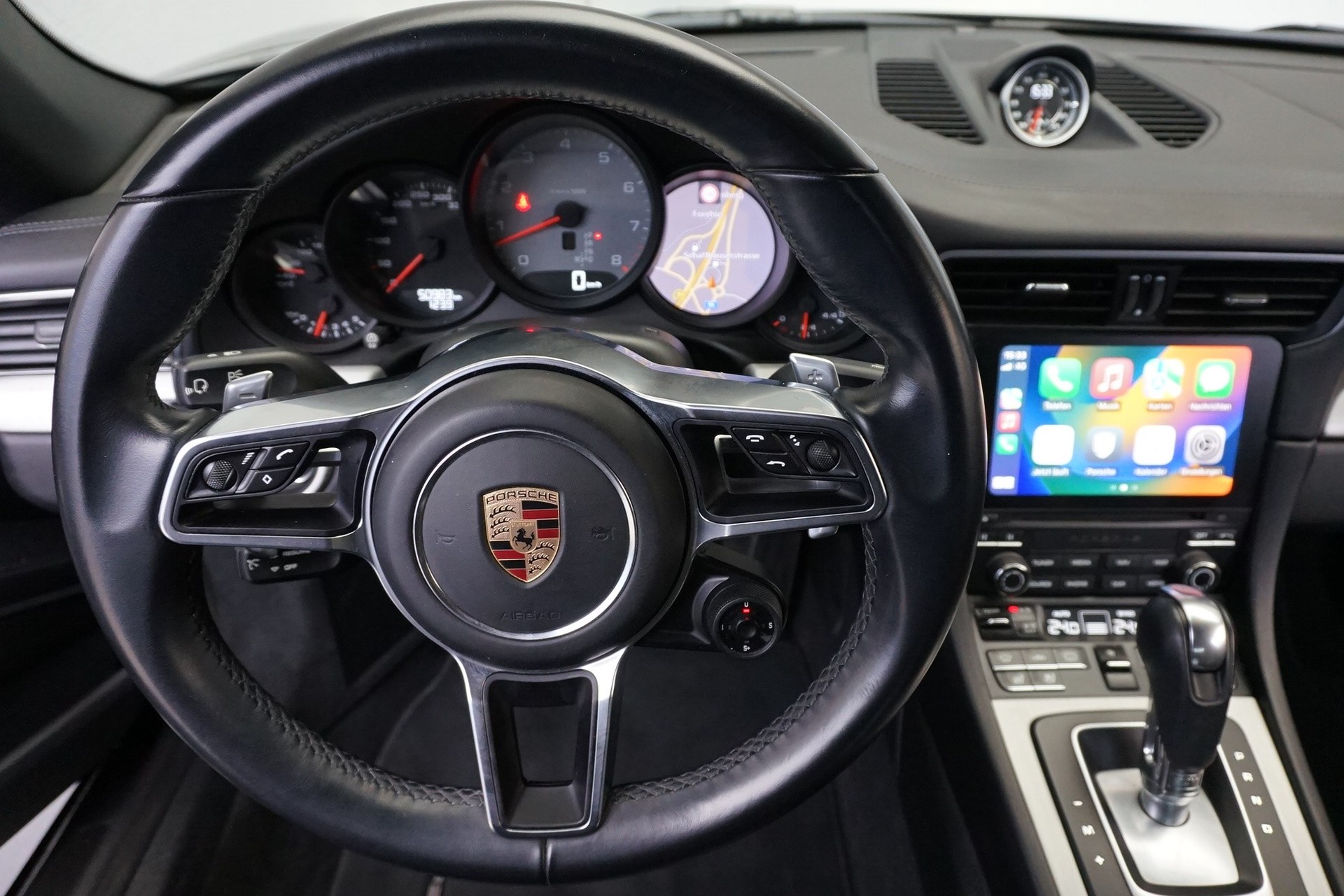 PORSCHE 911 Targa 4S-image-12