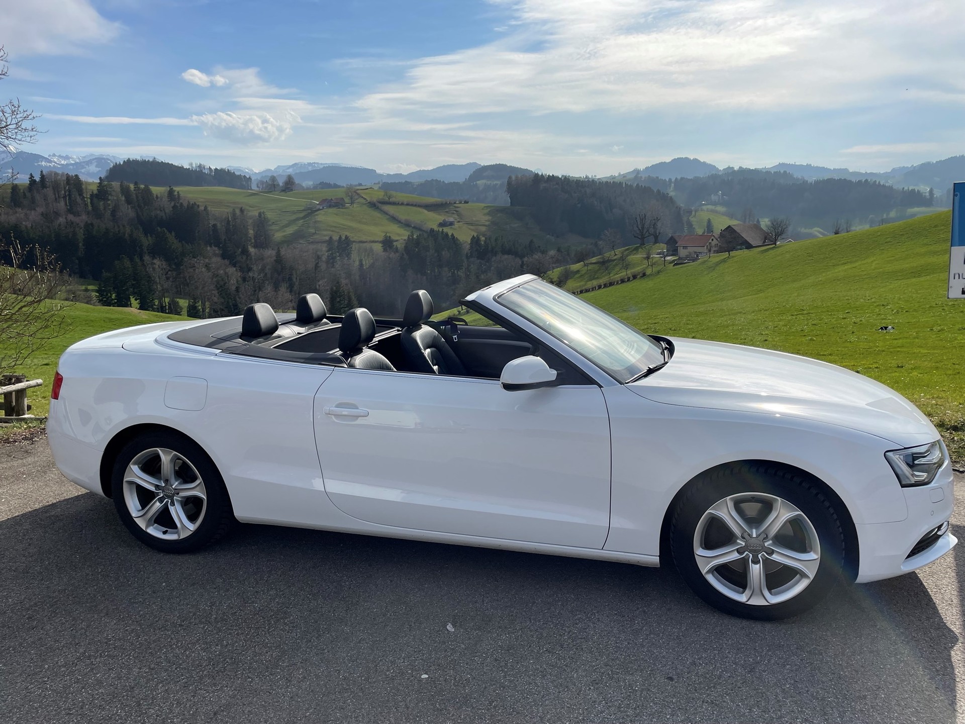 AUDI A5 Cabriolet 1.8 TFSI multitronic-image-1
