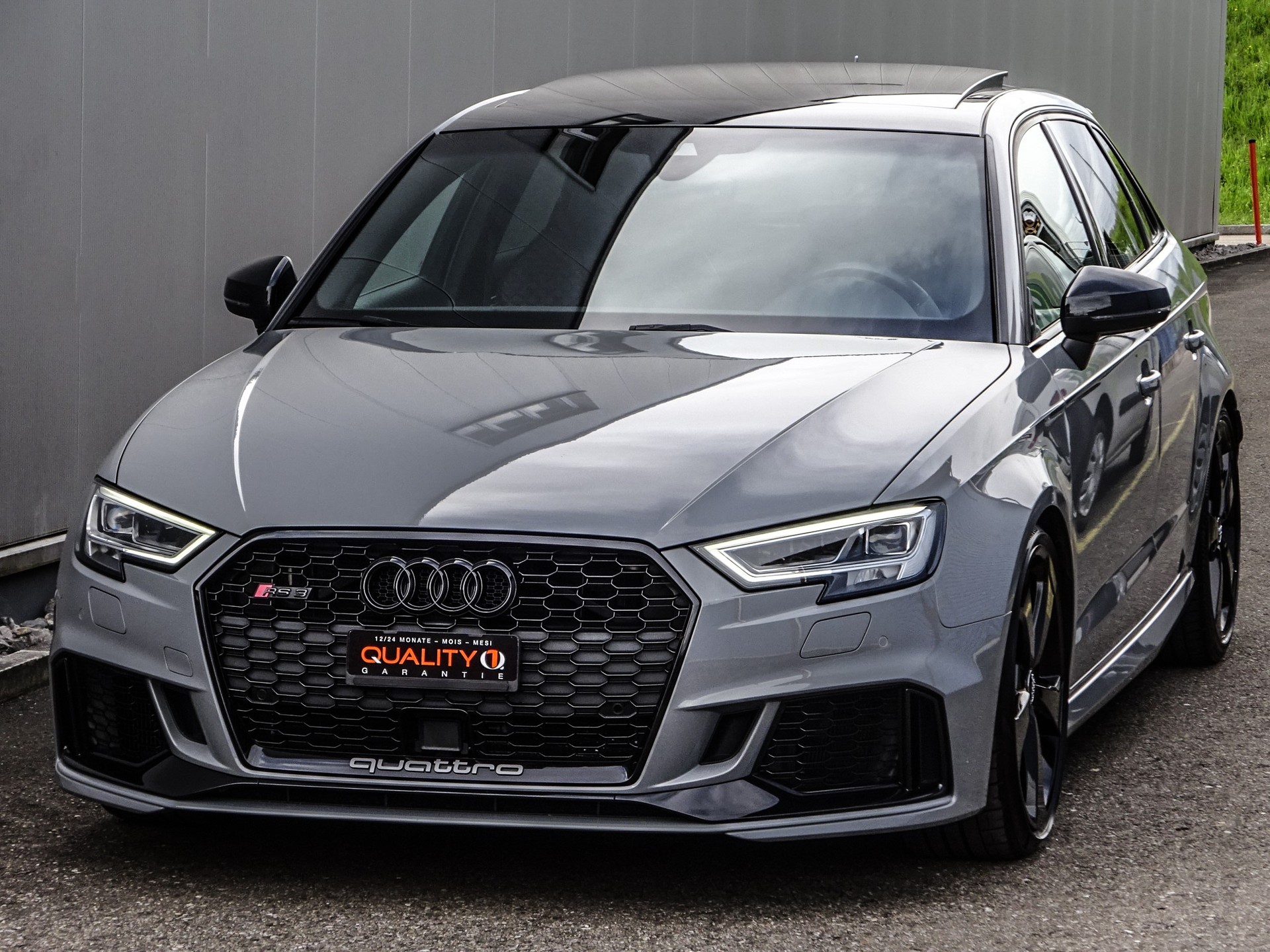 AUDI RS3 Sportback 2.5 TSI quattro S-tronic // CH-Fahrzeug // ABT Motorsport // ohne OPF....-image-2