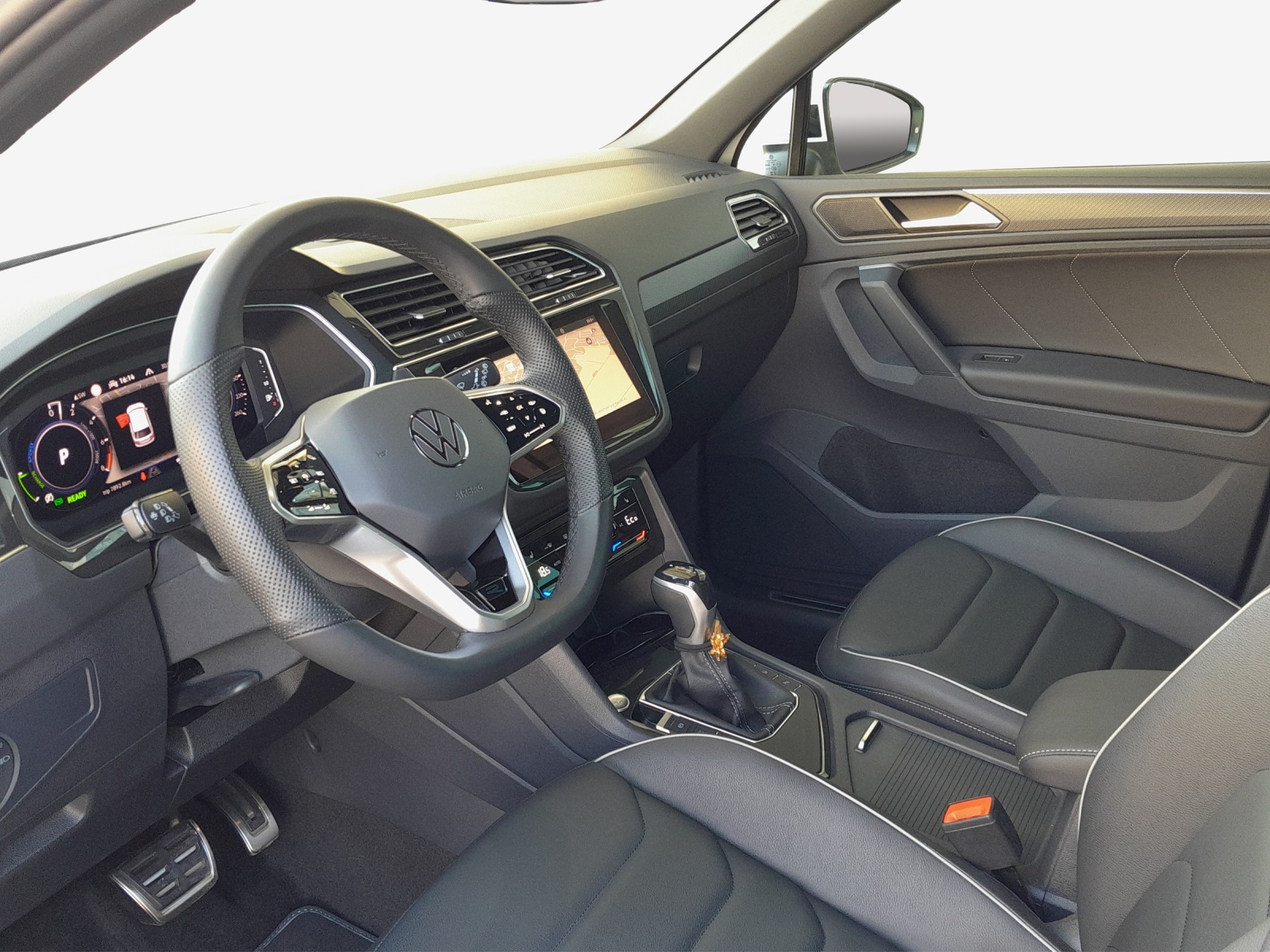 VW Tiguan 1.4TSI PHEV R-Line DSG-image-6