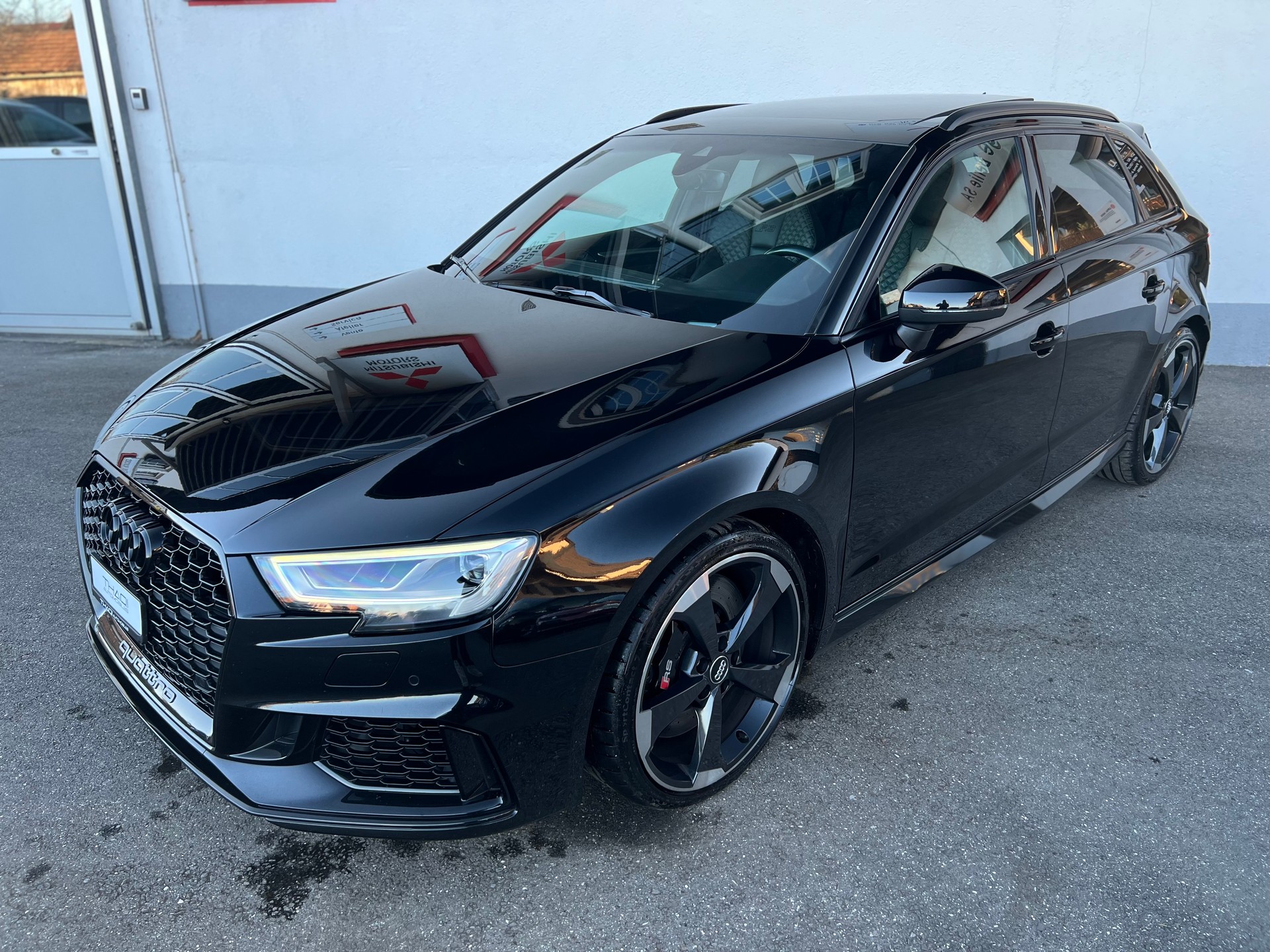 AUDI RS3 Sportback 2.5 TSI quattro-image-3