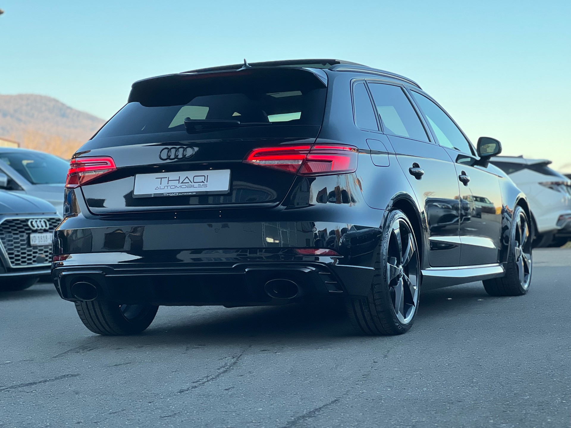 AUDI RS3 Sportback 2.5 TSI quattro-image-11