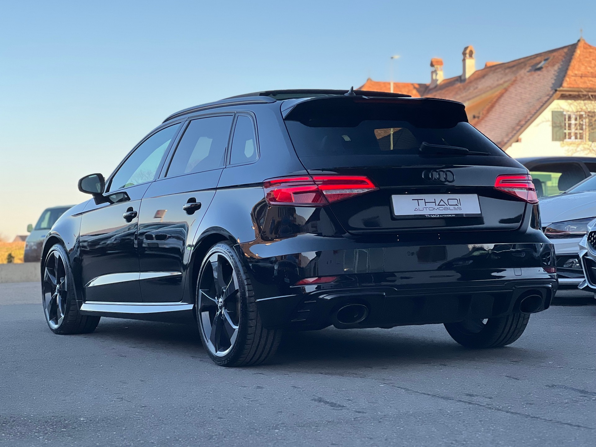 AUDI RS3 Sportback 2.5 TSI quattro-image-9