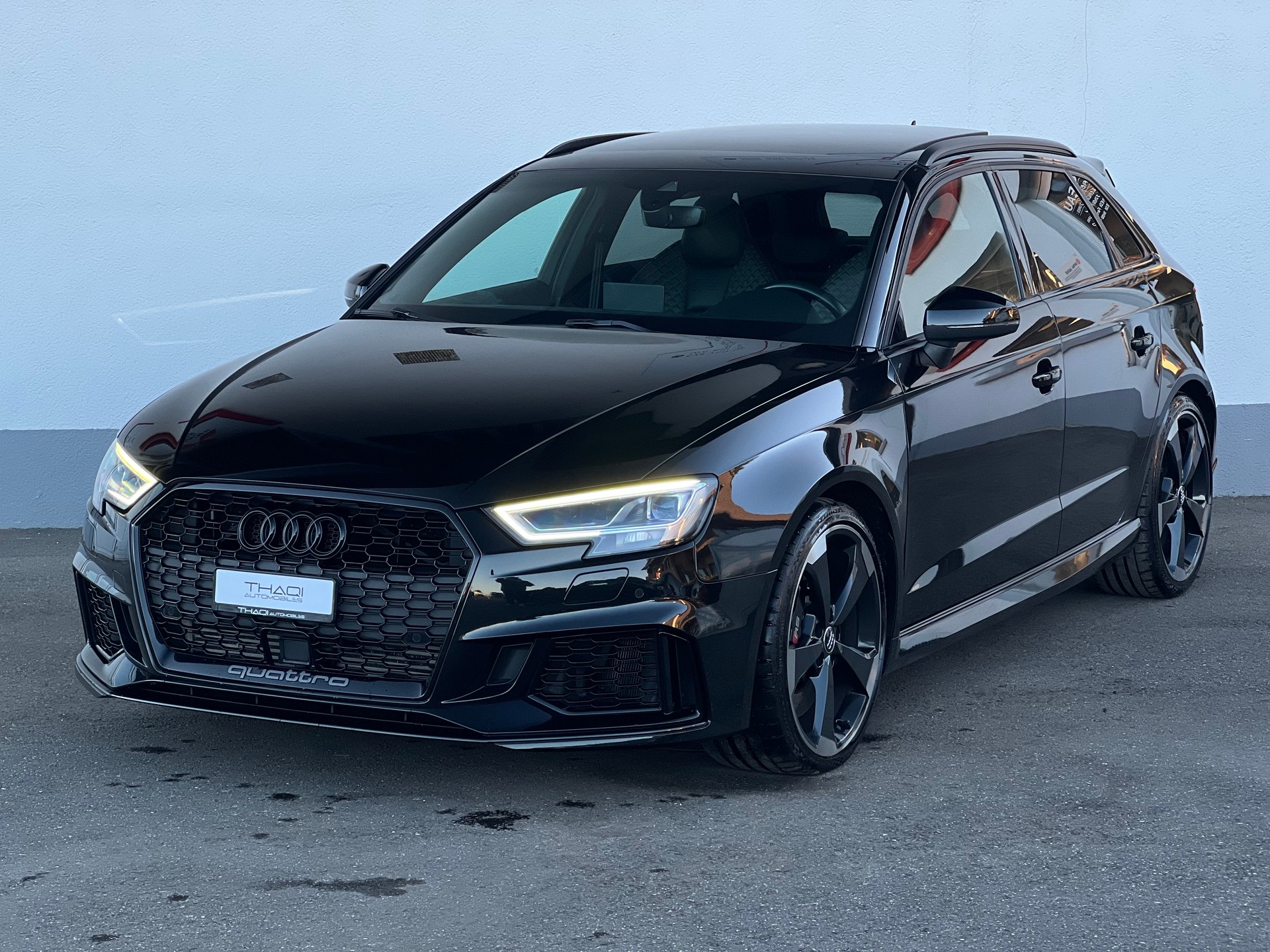 AUDI RS3 Sportback 2.5 TSI quattro-image-2