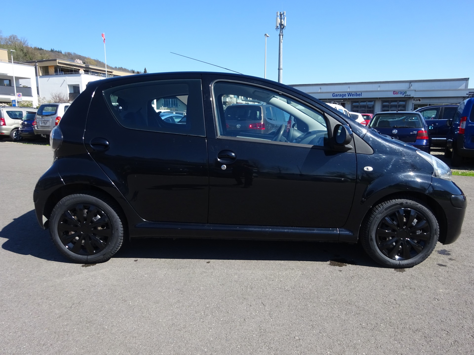 TOYOTA Aygo 1.0 Linea Luna Cool-image-2