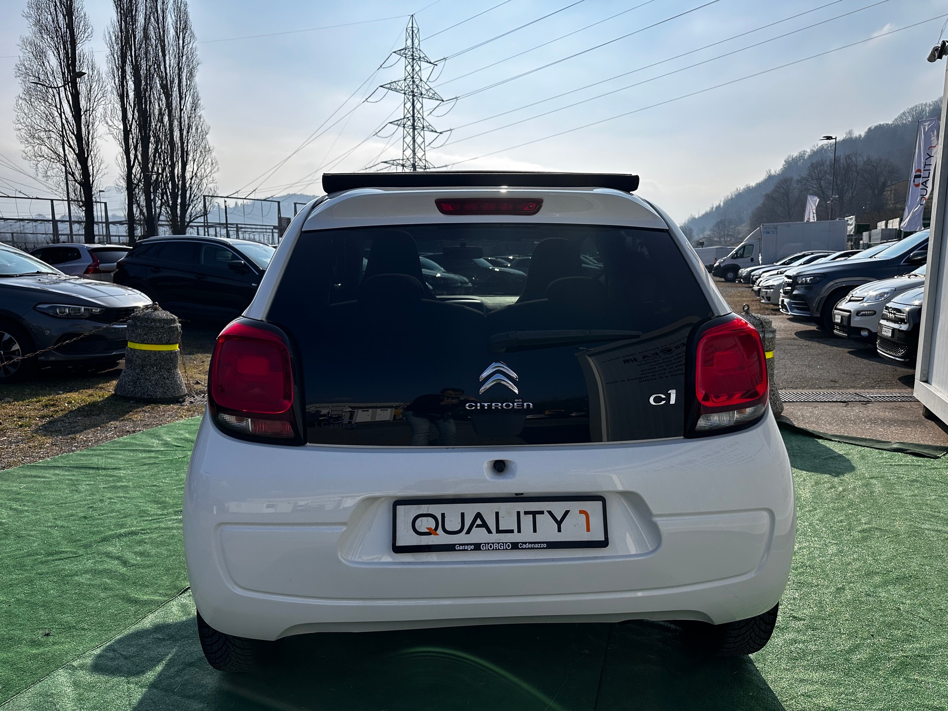 CITROEN C1 1.2 VTi Feel Airscape-image-4