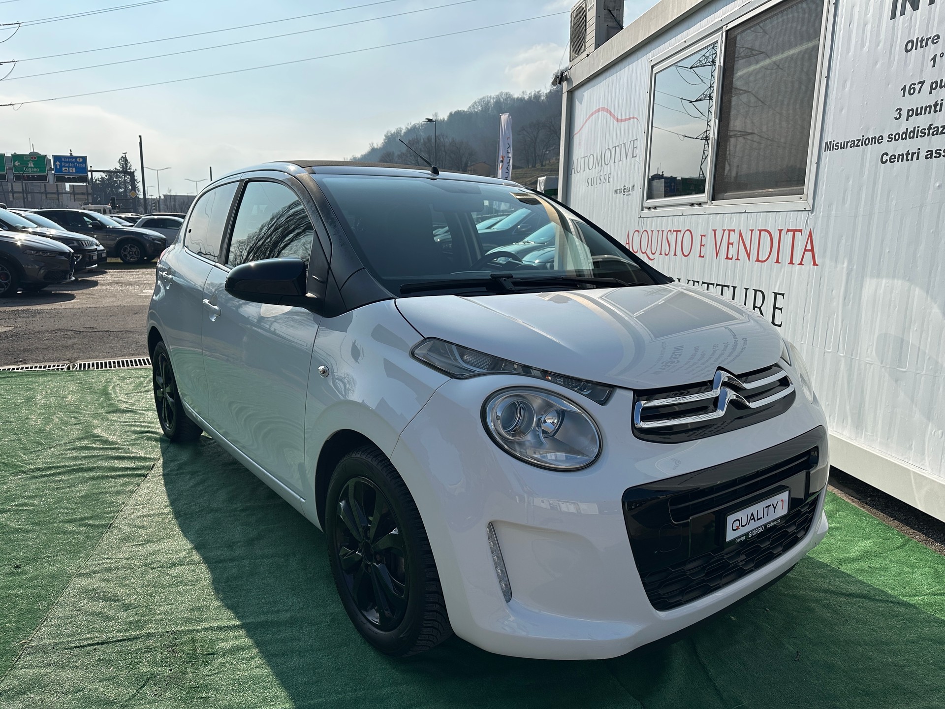 CITROEN C1 1.2 VTi Feel Airscape-image-0