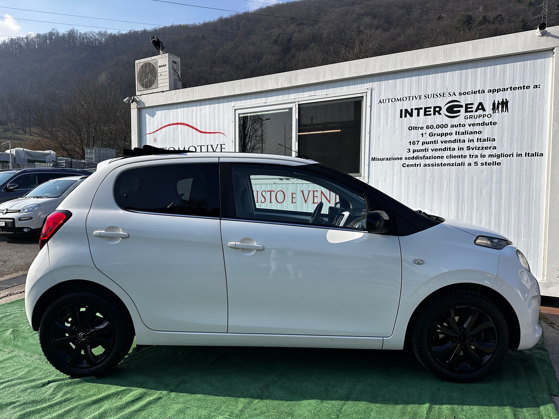 CITROEN C1 1.2 VTi Feel Airscape-image-5