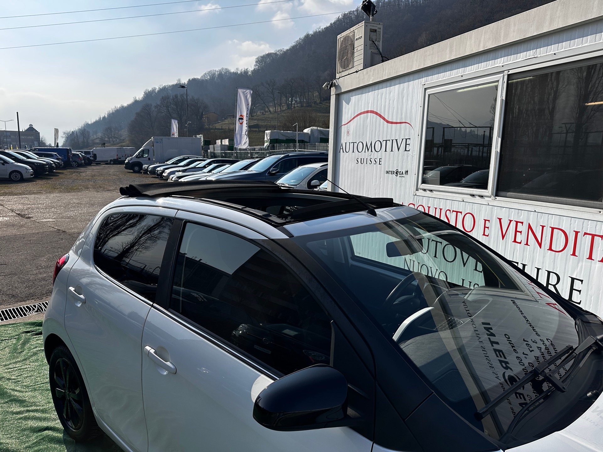 CITROEN C1 1.2 VTi Feel Airscape-image-8