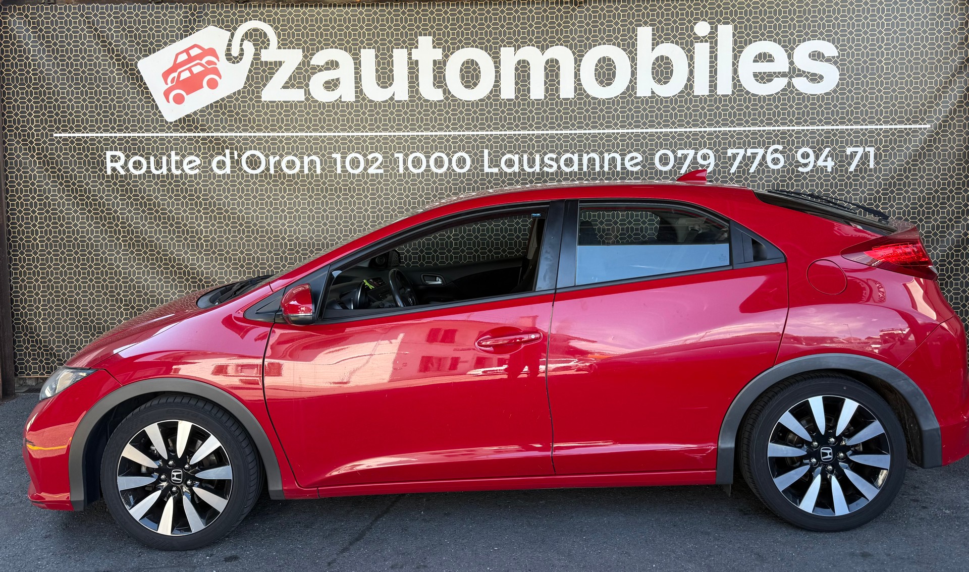 HONDA Civic 1.8i Comfort Automatic-image-0