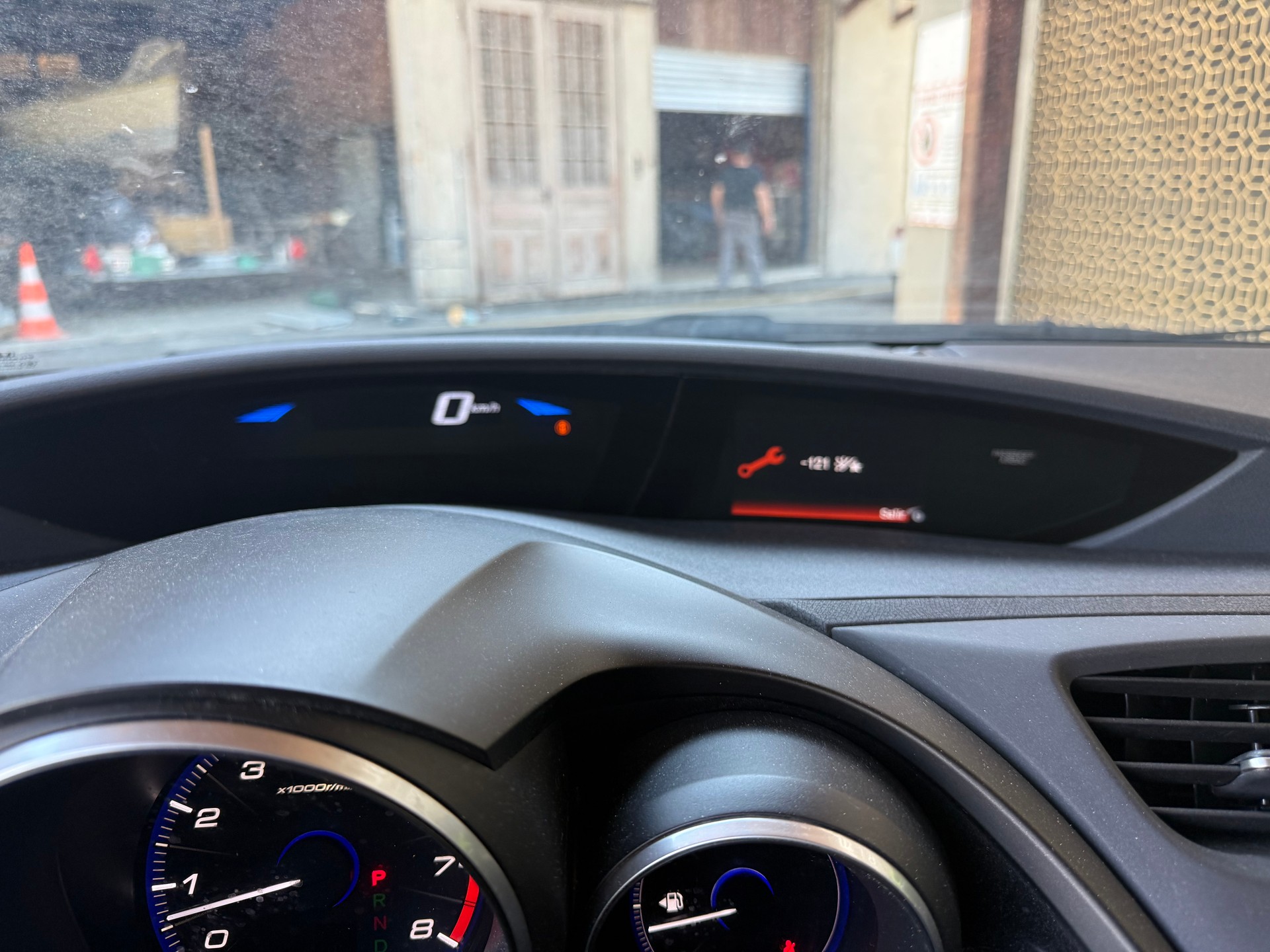 HONDA Civic 1.8i Comfort Automatic-image-5