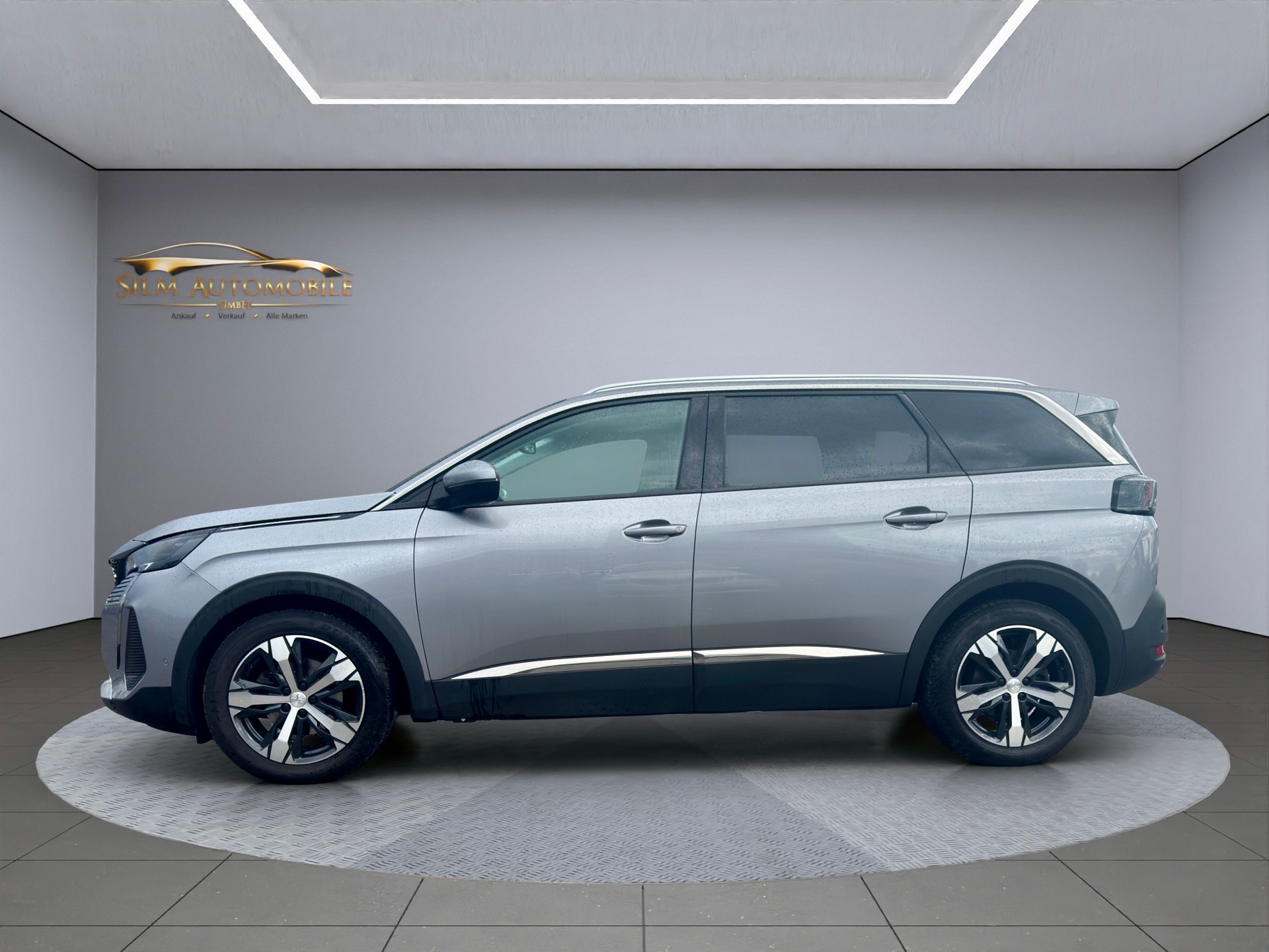 PEUGEOT 5008 1.5 BlueHDi Allure Pack, 7 Plätze, Model 2022-image-3