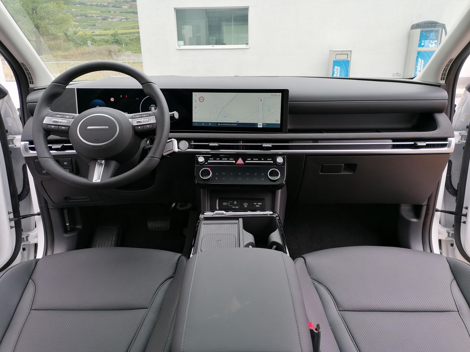 HYUNDAI Tucson 1.6 T-GDi HEV Vertex Swiss Edition 4WD-image-5