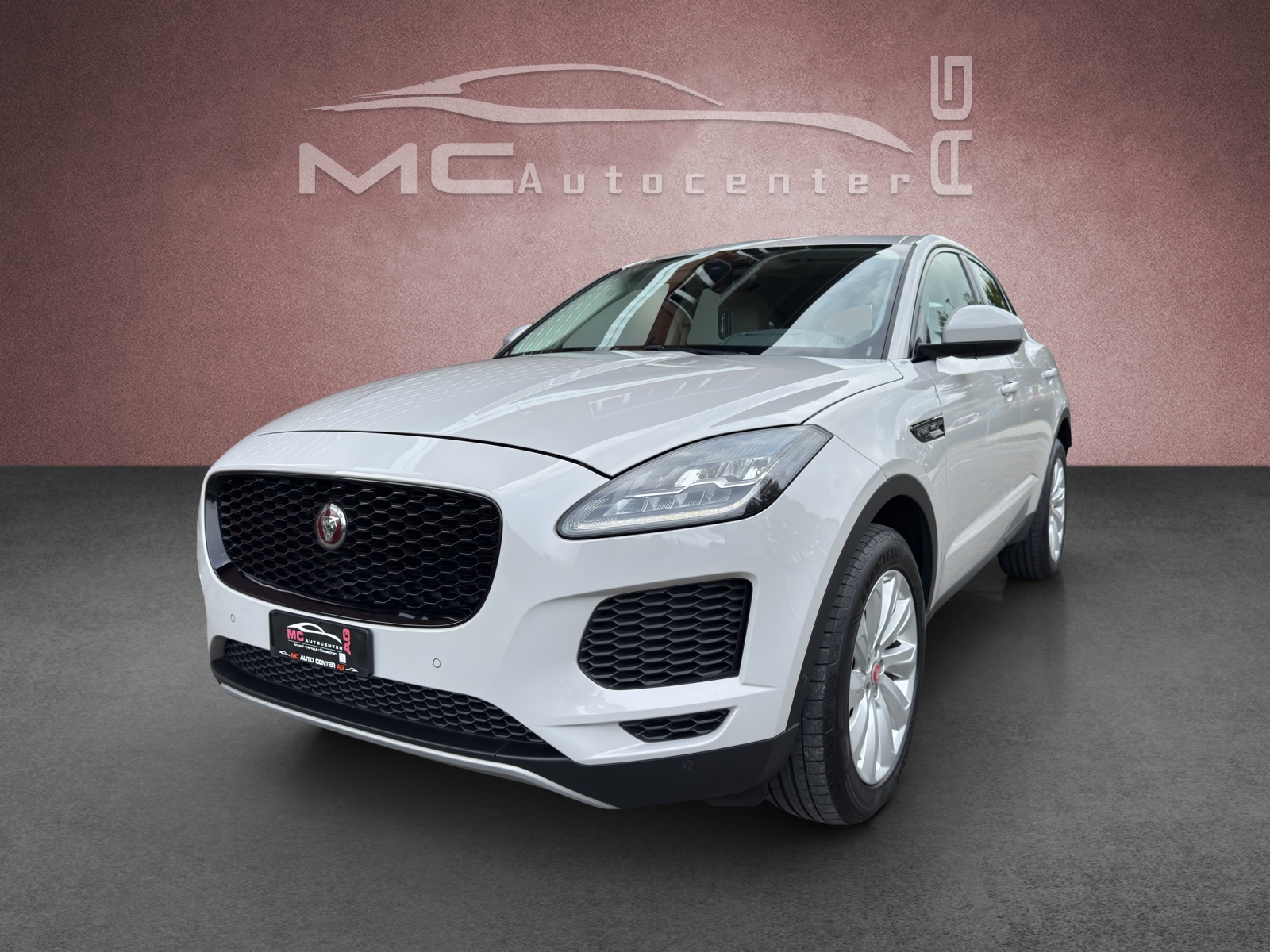 JAGUAR E-Pace 2.0d D240 SE AWD Automatik-image-0