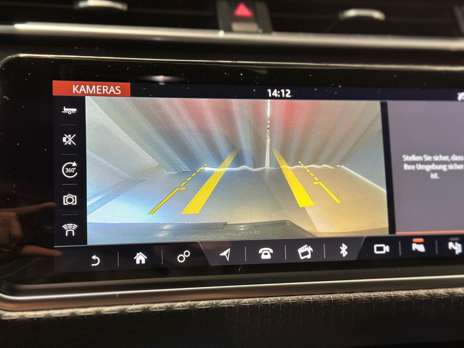 LAND ROVER Range Rover Velar P 380 First Edition Automatic-image-13