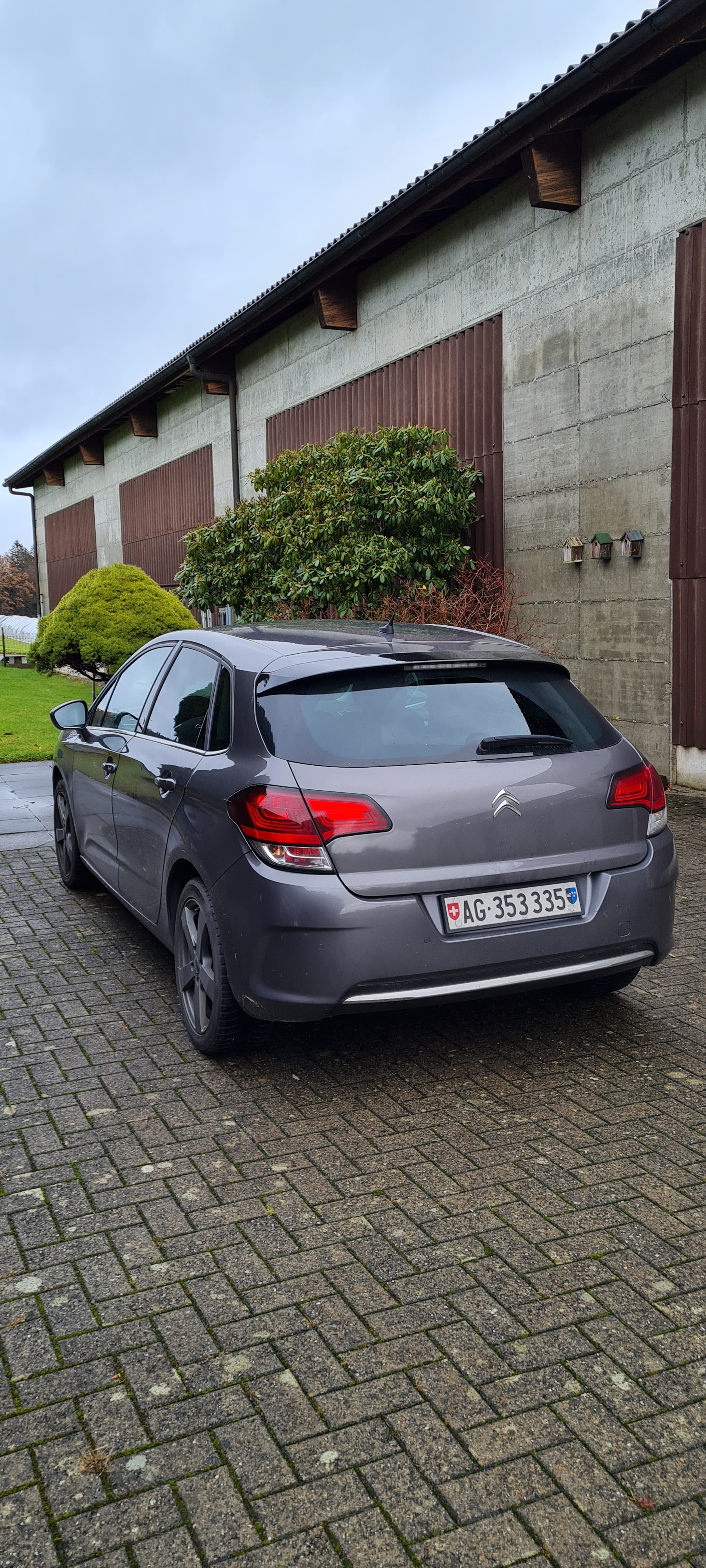 CITROEN C4 1.2 Pure Tech Feel Edition Automatic-image-1
