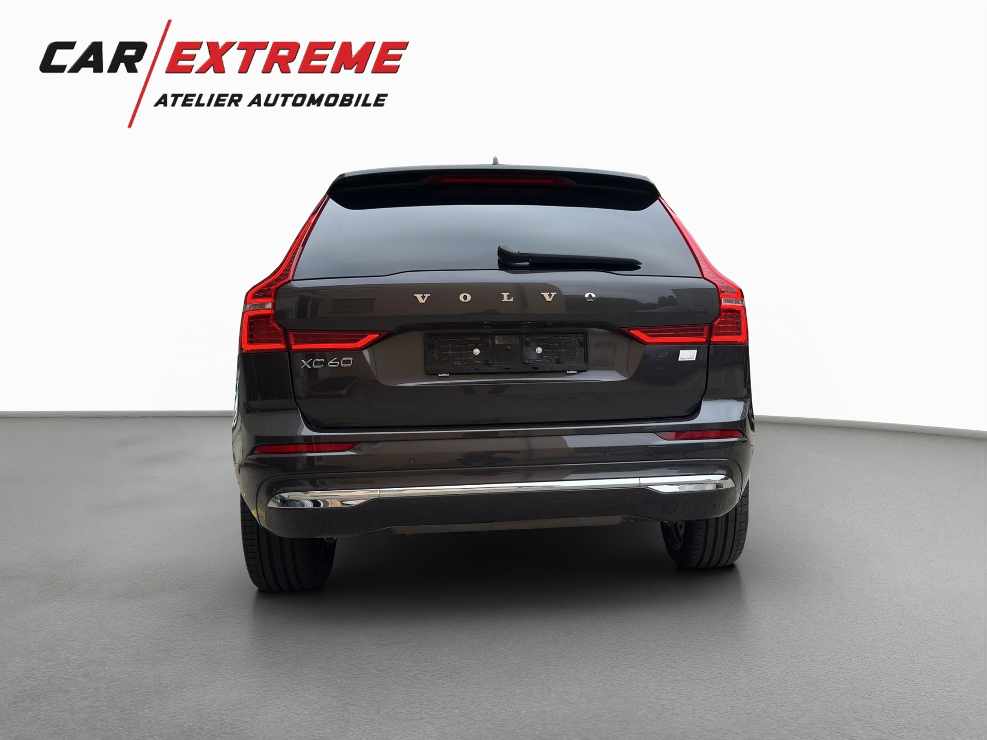 VOLVO XC60 T8 eAWD PluginHybrid Plus Bright Geartronic-image-6