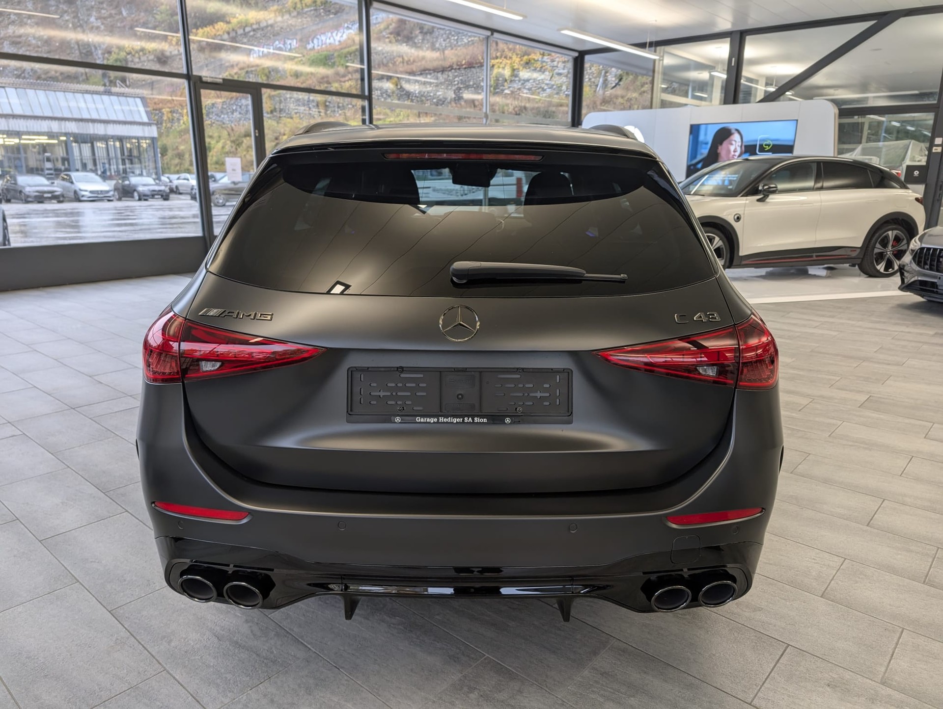 MERCEDES-BENZ C 43 AMG 4 Matic Executive Edition-image-4