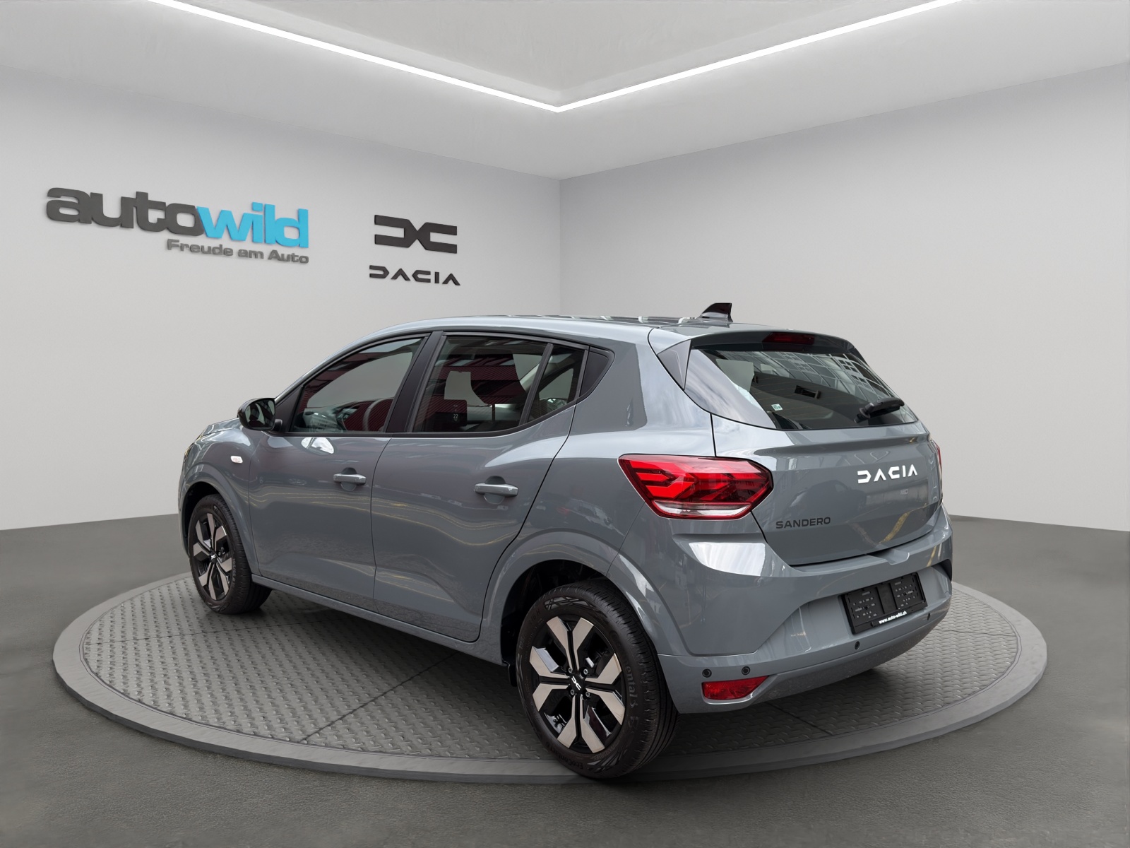 DACIA Sandero TCe 90 Journey CVT-image-1