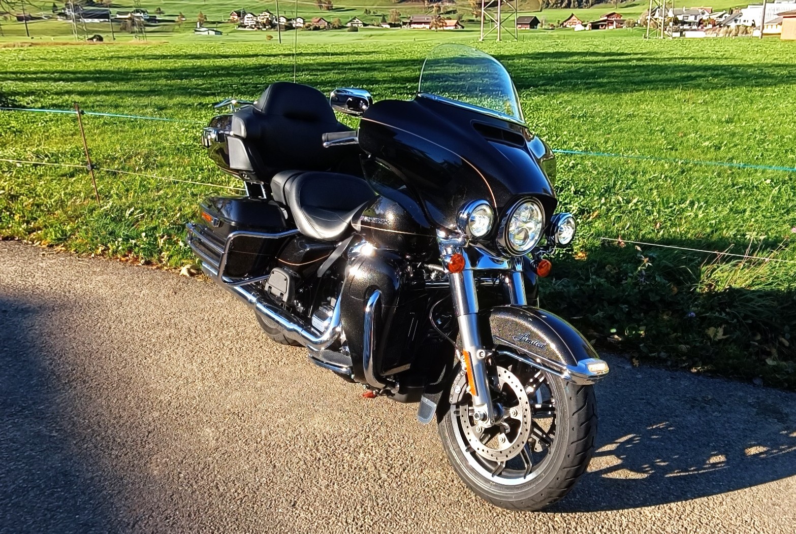 HARLEY-DAVIDSON FLHTK Electra Glide Ultra Limited 107 ABS