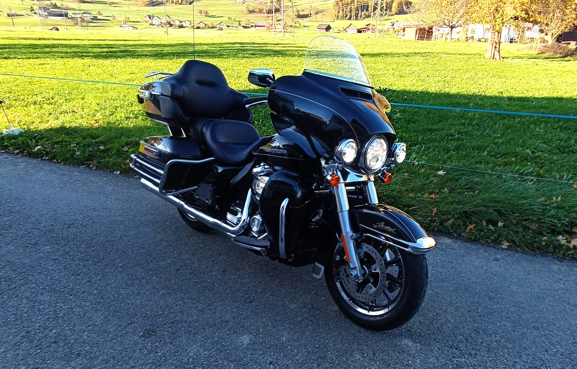 HARLEY-DAVIDSON FLHTK Electra Glide Ultra Limited 107 ABS-image-2