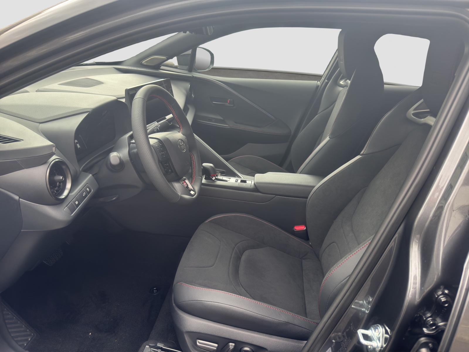TOYOTA C-HR 2.0 HEV GR Sport 4x4-image-10