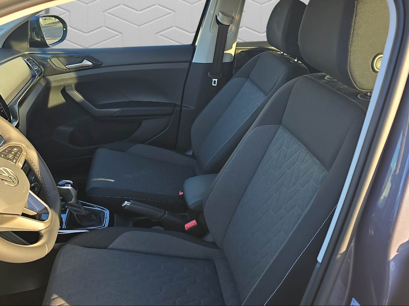 VW VW T-Cross-image-6