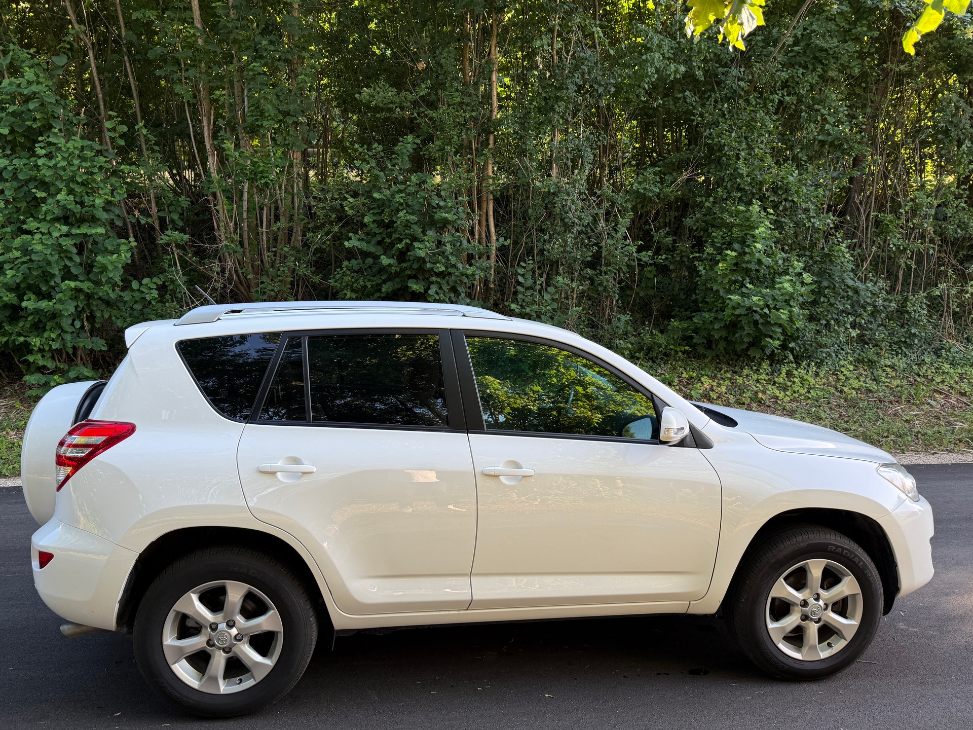TOYOTA RAV-4 2.0 16V Linea Luna Multidrive-image-3