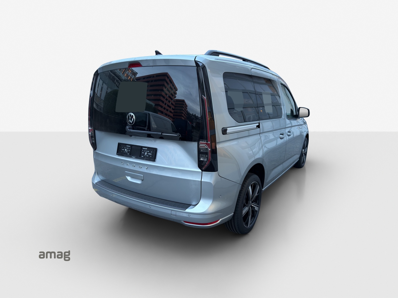 VW Caddy 2.0 TDI Liberty DSG-image-4