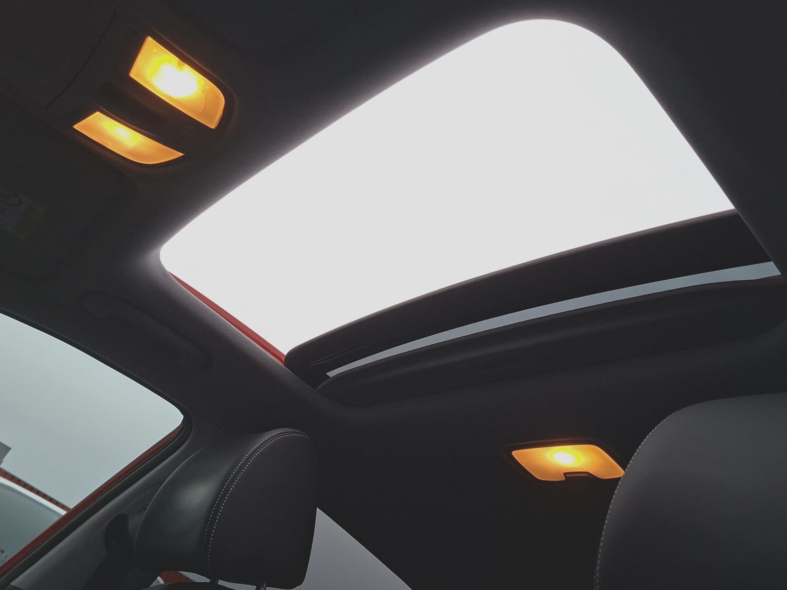 HYUNDAI Kona 1.6 GDi HEV Vertex DCT-image-9