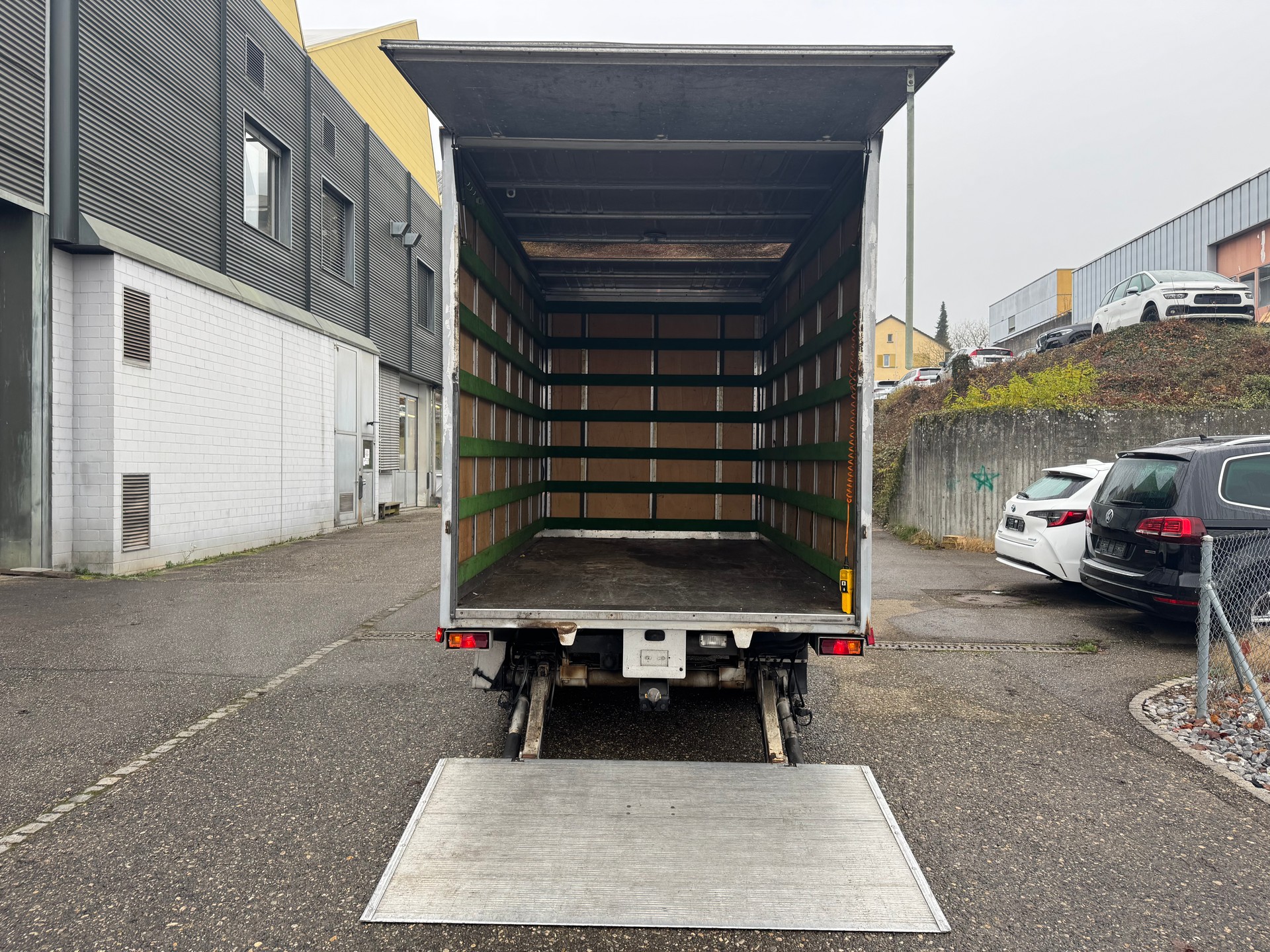 VW LT 35 2.4TD Hebebühne * Nutzlast 1050Kg * AHK 1700Kg * Letzte MFK 30.10.2023 * B01-image-5