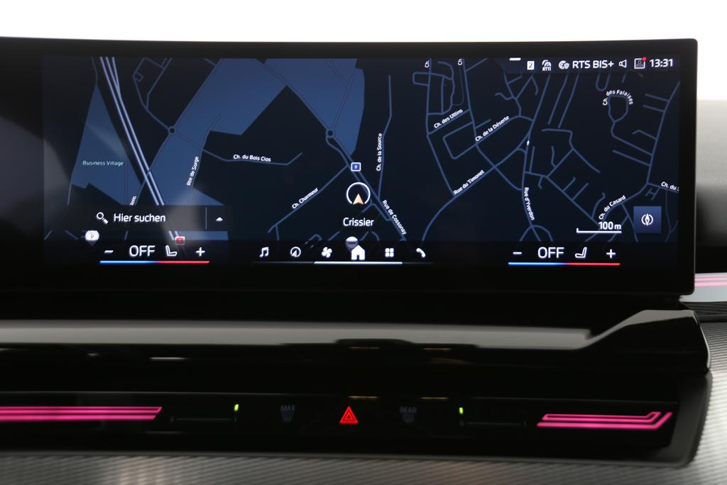 BMW 520d xDrive Touring-image-8