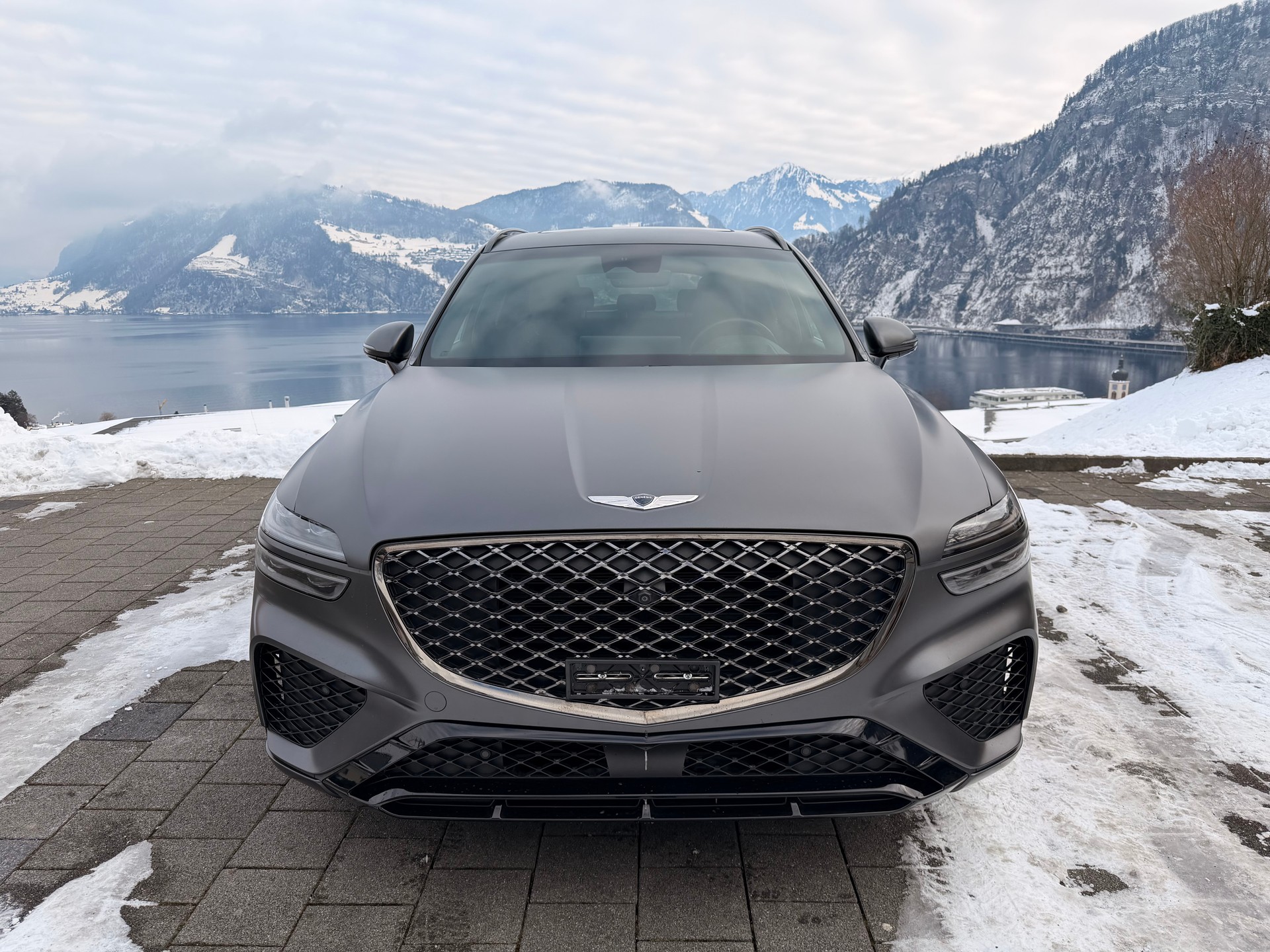 GENESIS GV70 2.5 TGDI Premium AT8 AWD-image-1