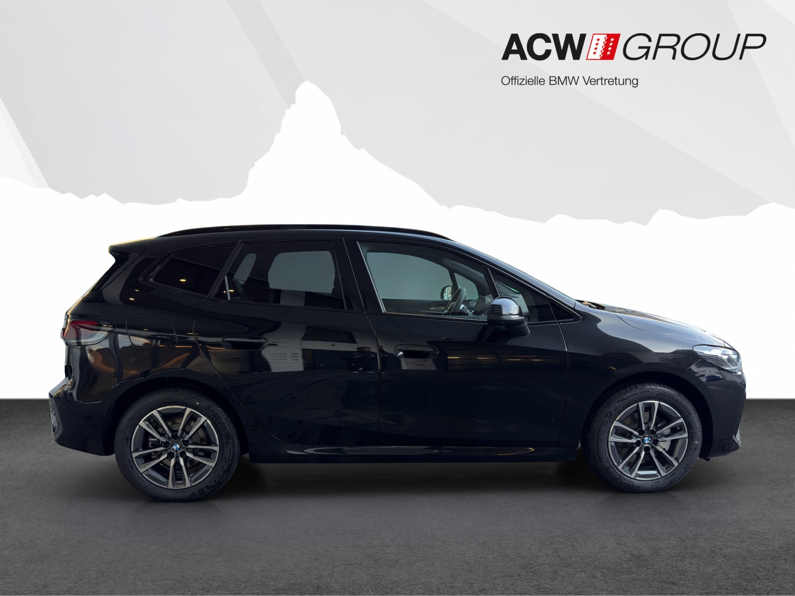 BMW 225e xDrive Active Tourer-image-5