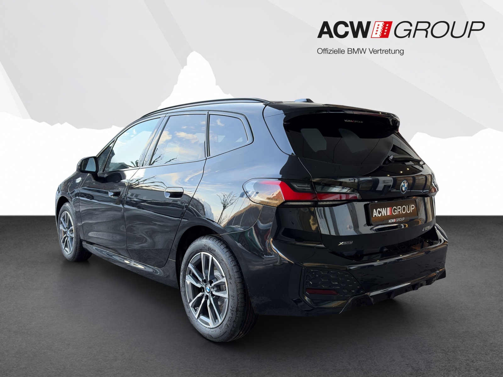 BMW 225e xDrive Active Tourer-showroom-element-2
