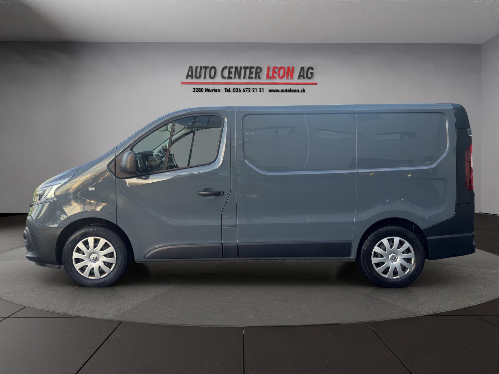 RENAULT Trafic 2.0 ENERGY dCi145 3.0t Business L1H1 A-showroom-element-2