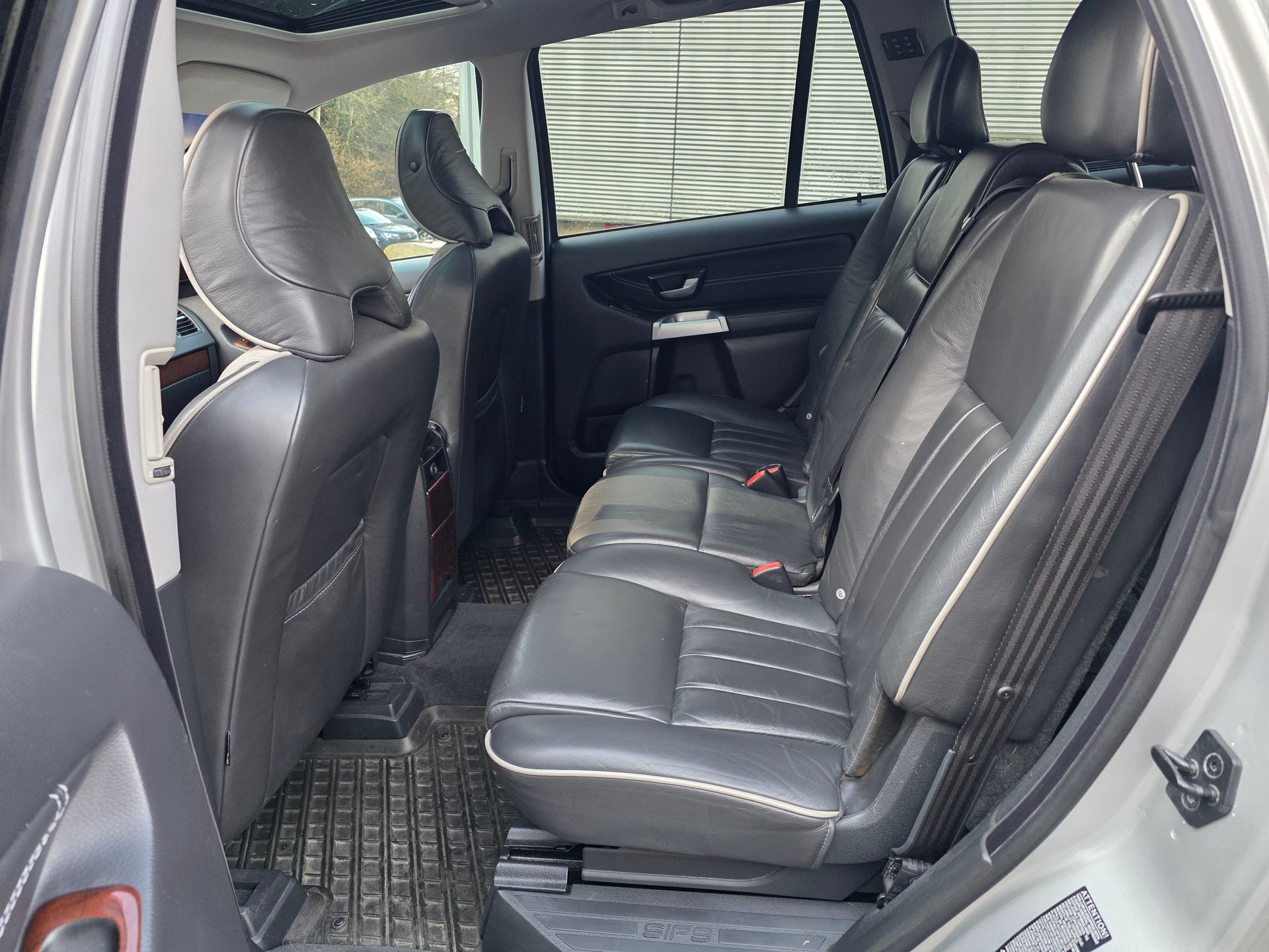 VOLVO XC90 V8 AWD Executive Geartronic-image-12