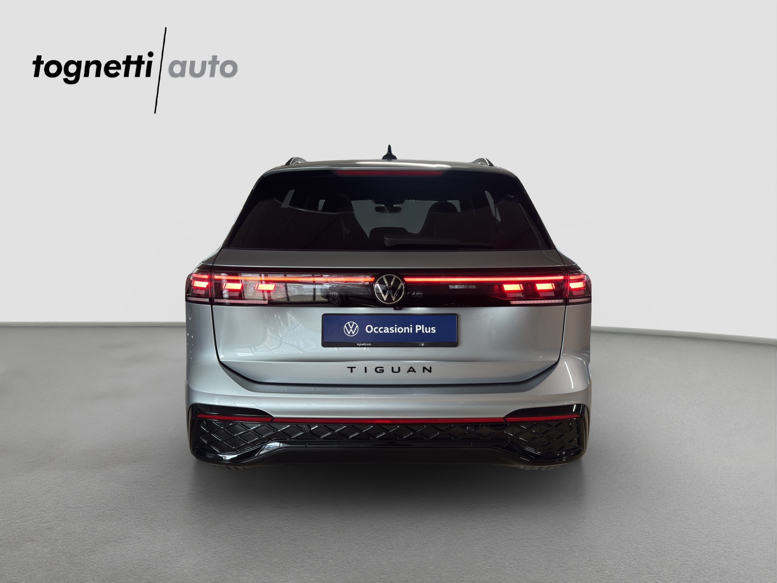 VW Tiguan 2.0 TSI DSG R-Line 4Motion-image-5