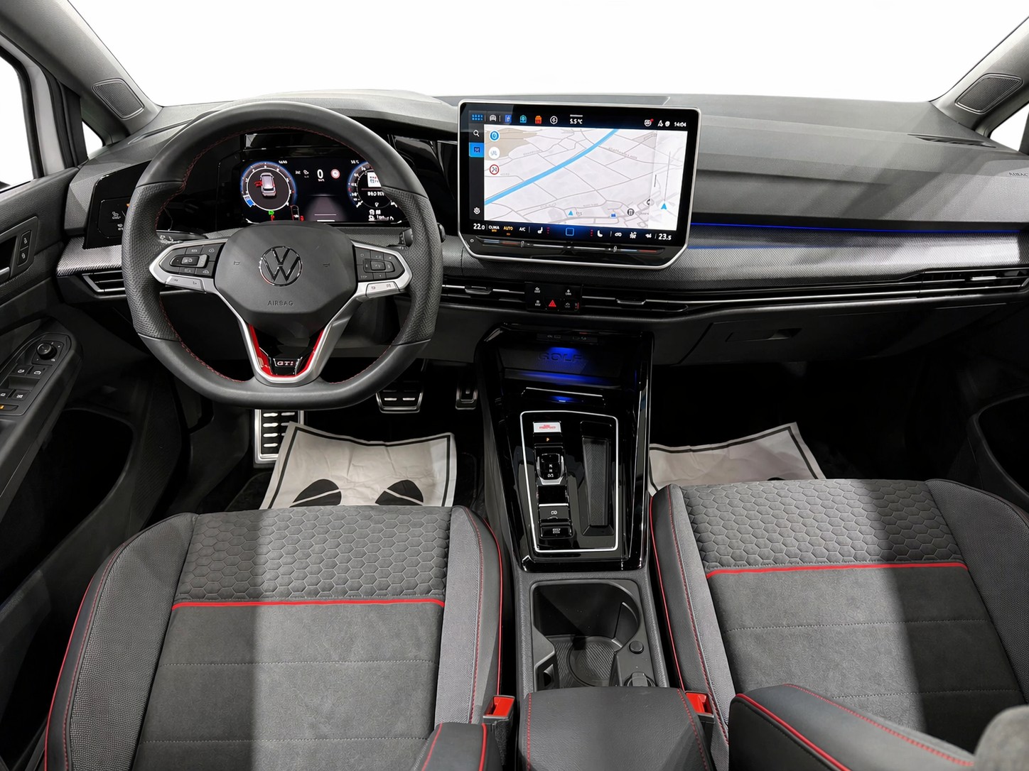 VW Golf 2.0 TSI GTI Clubsport DSG * FACELIFT *-image-7