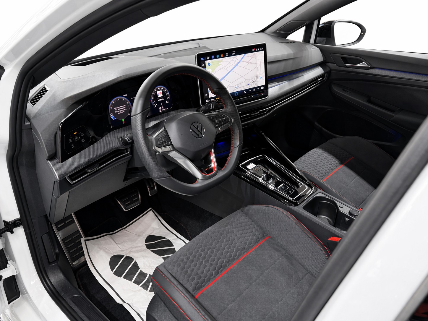 VW Golf 2.0 TSI GTI Clubsport DSG * FACELIFT *-image-8