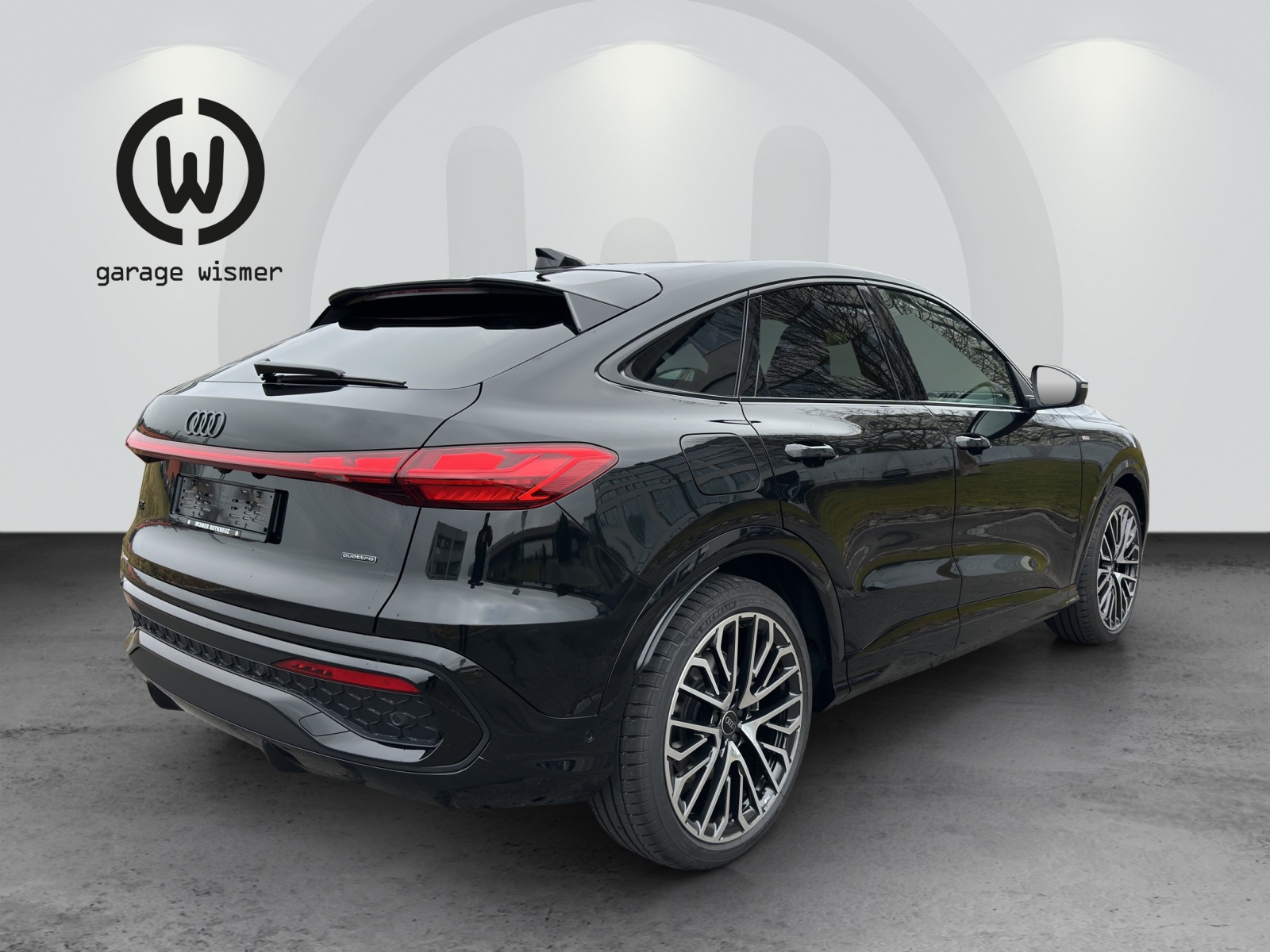 AUDI Q5 Sportback TDI quattro 150 kW S-tronic-image-3
