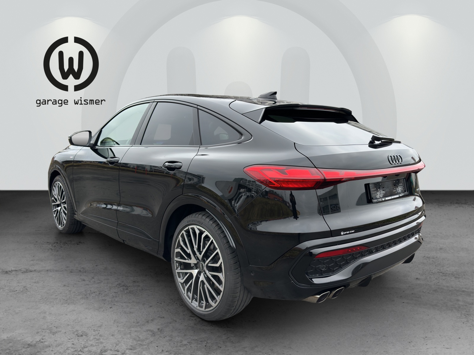 AUDI Q5 Sportback TDI quattro 150 kW S-tronic-image-2