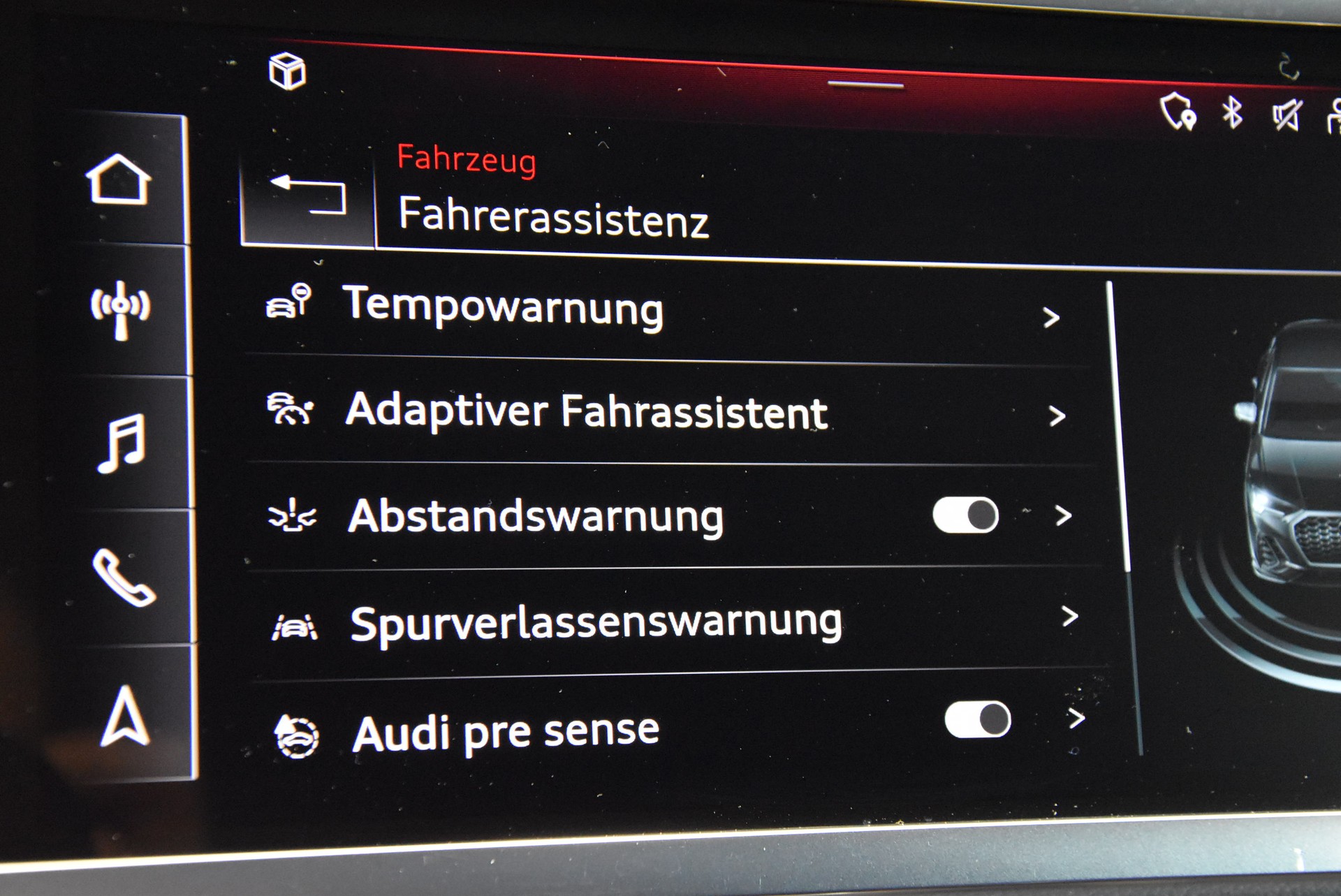 AUDI Q3 Sportback 45 TFSI S line quattro S-tronic-image-10