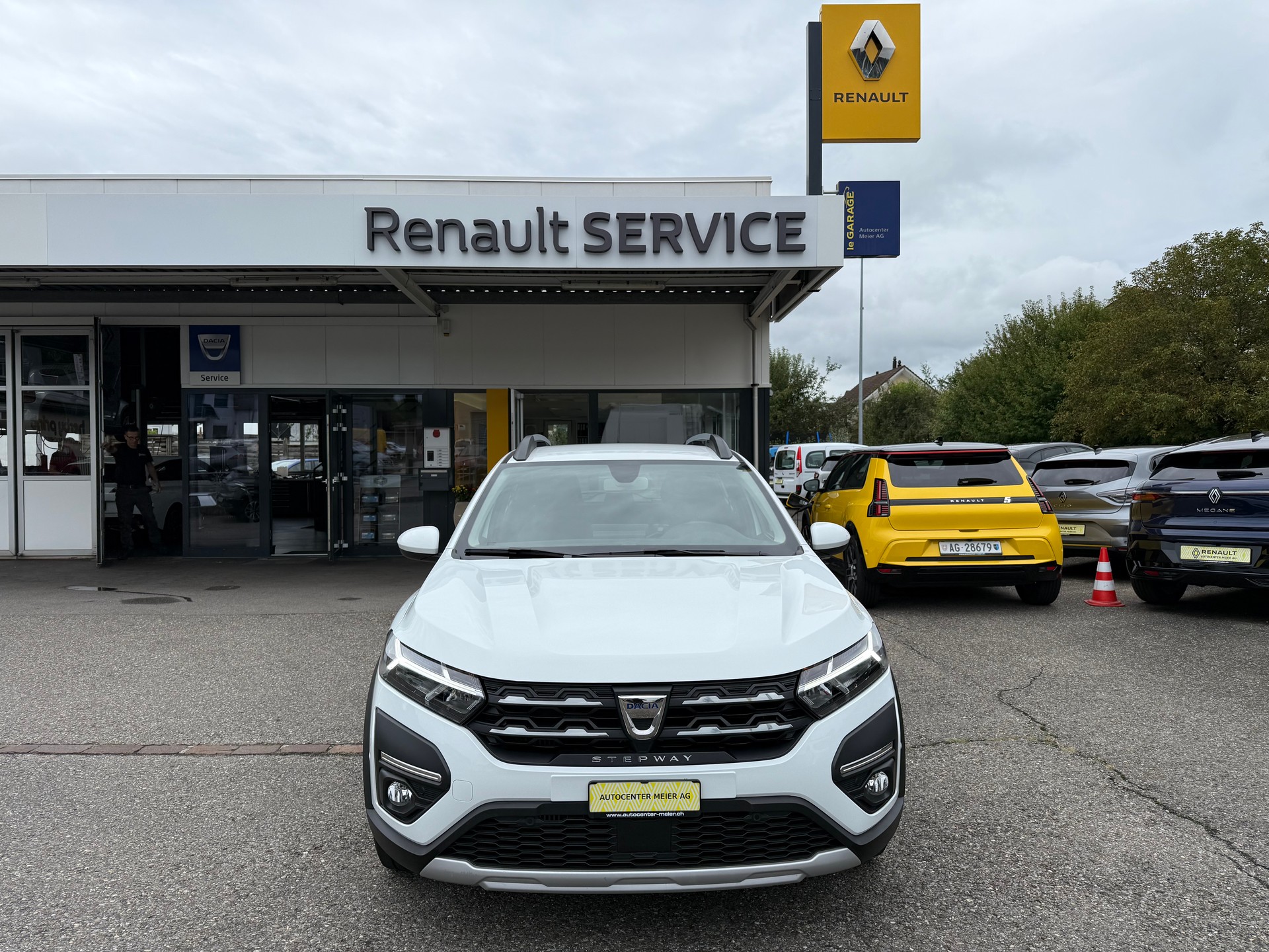 DACIA Sandero Stepway TCe 90 Comfort-image-0