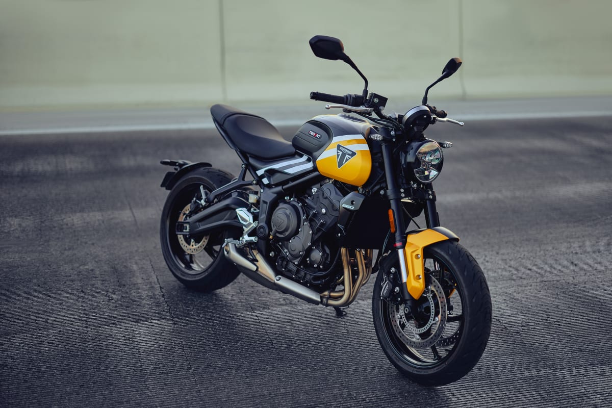 TRIUMPH Trident 660