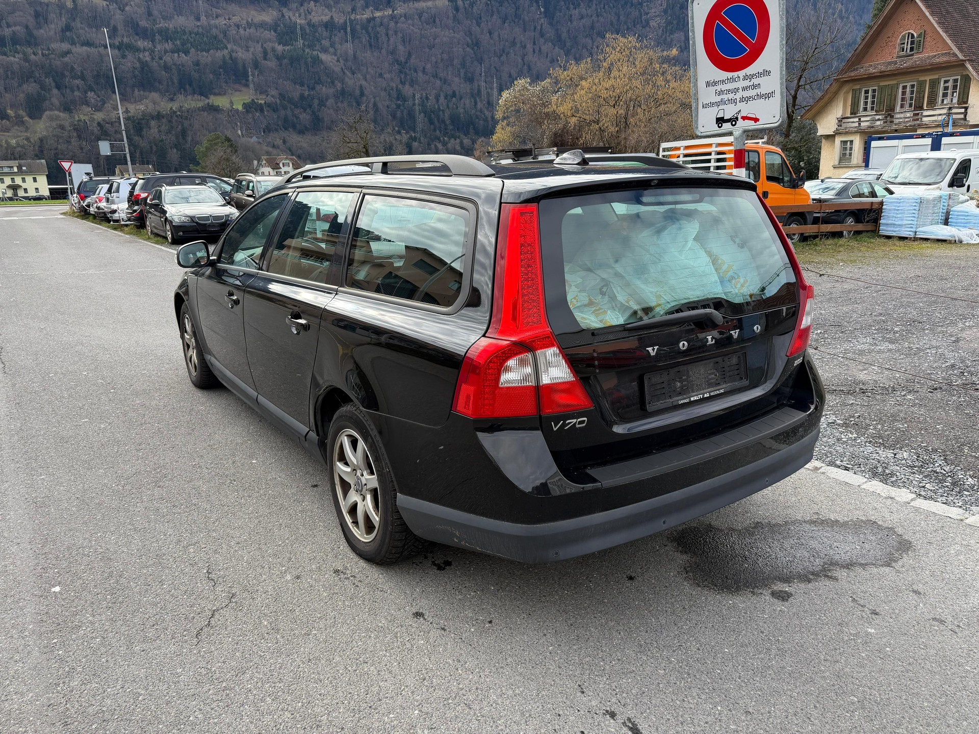 VOLVO V70 2.0D Kinetic-showroom-element-2