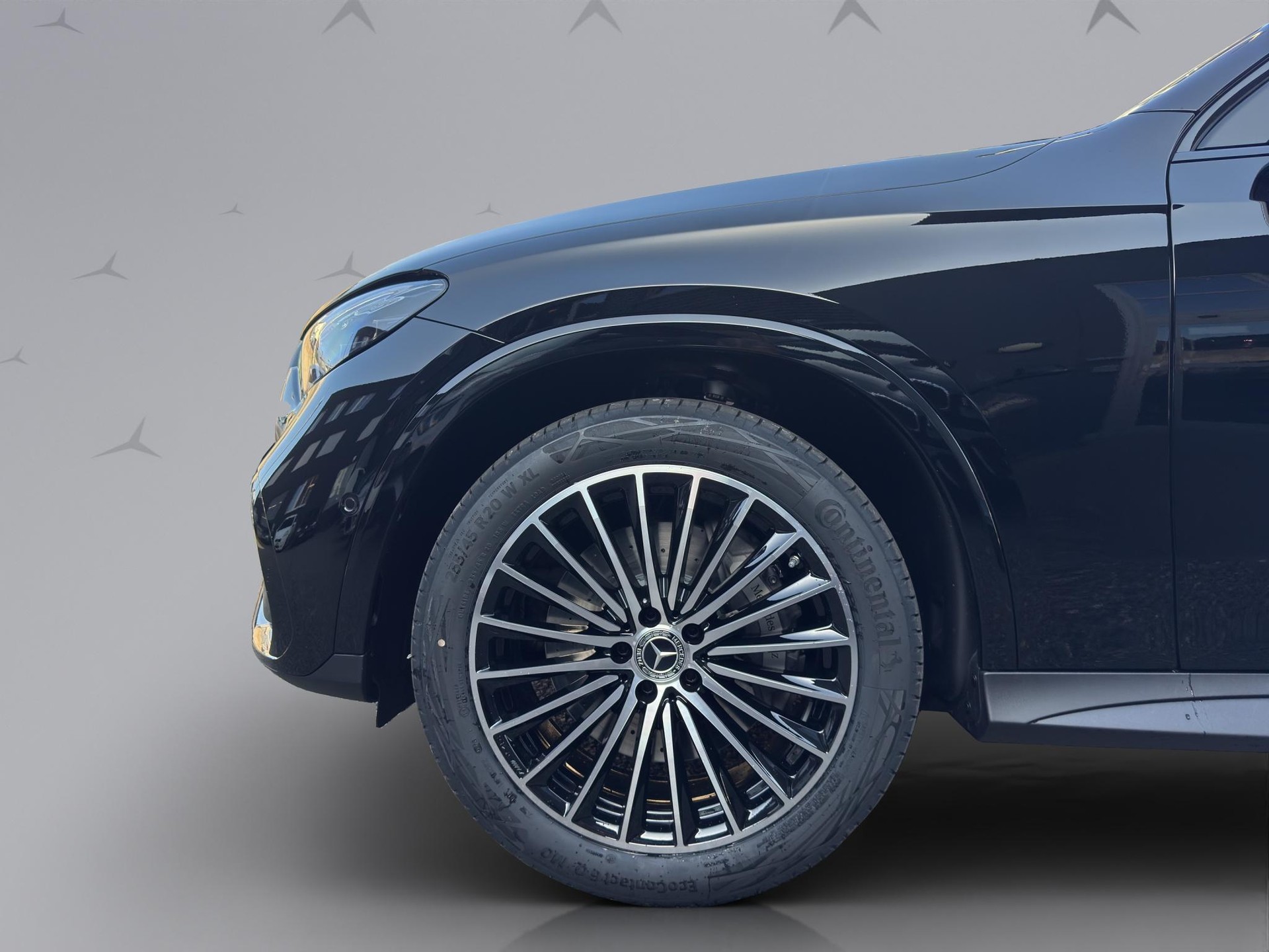 MERCEDES-BENZ GLC 200 d AMG Line 4matic-image-18
