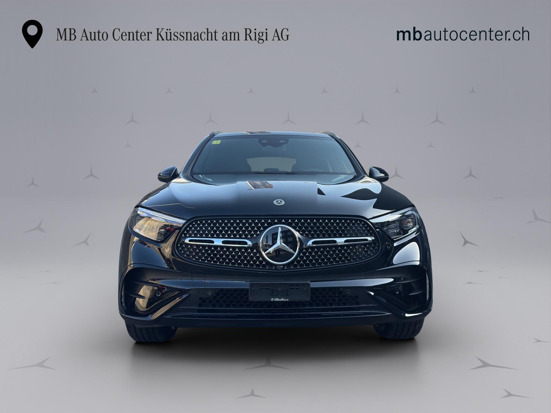 MERCEDES-BENZ GLC 200 d AMG Line 4matic-image-1