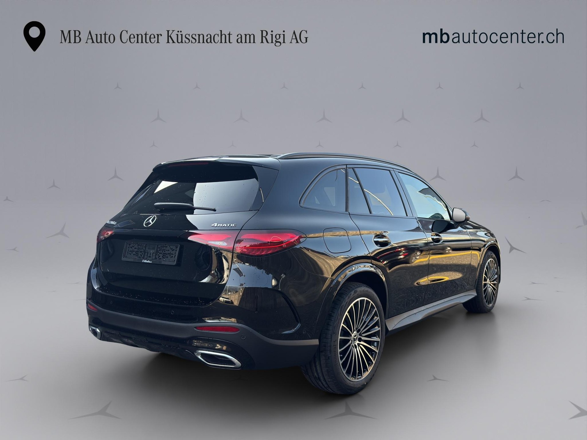 MERCEDES-BENZ GLC 200 d AMG Line 4matic-image-5