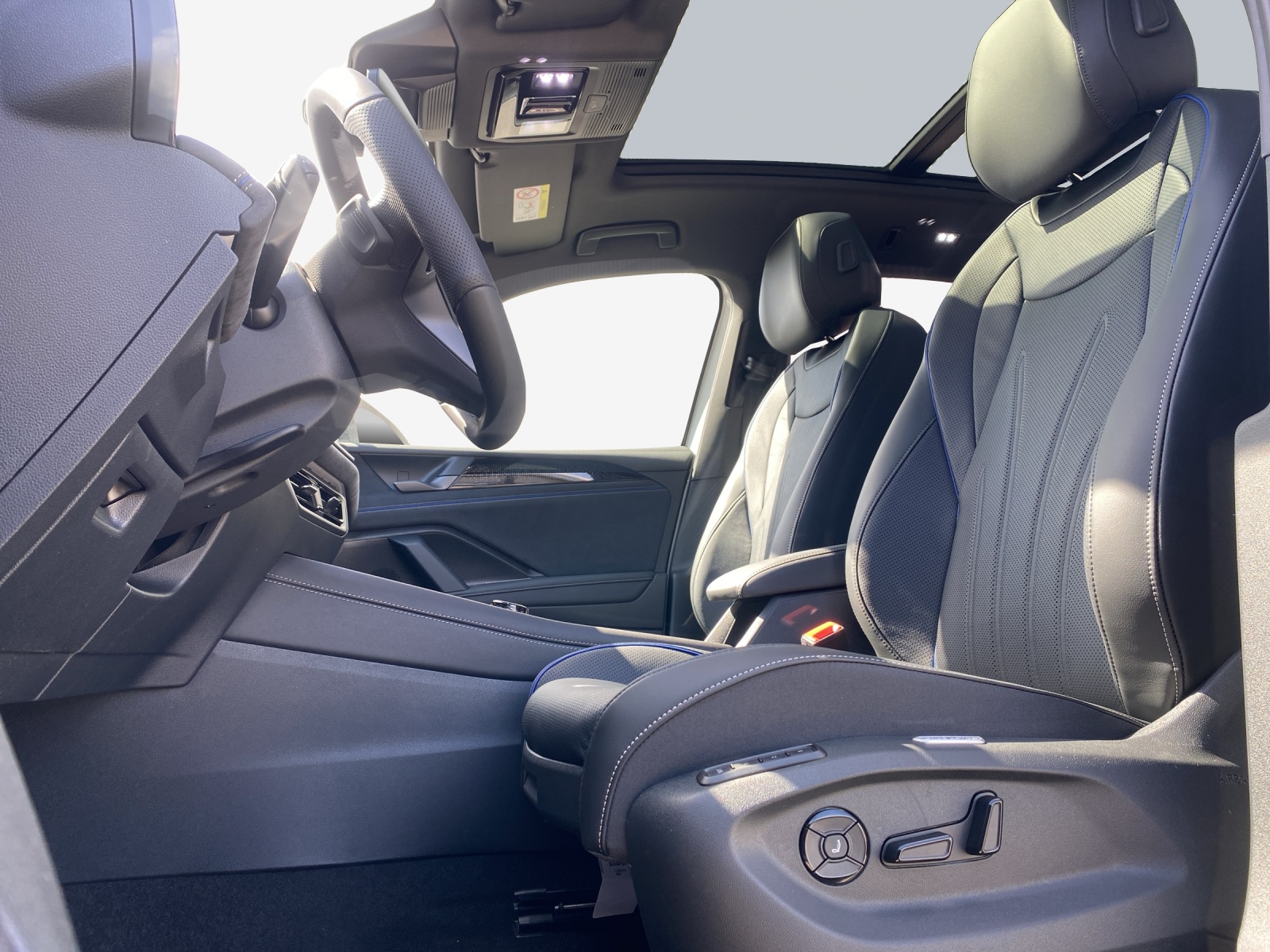 VW Tiguan 2.0 TSI DSG R-Line 4Motion-image-7